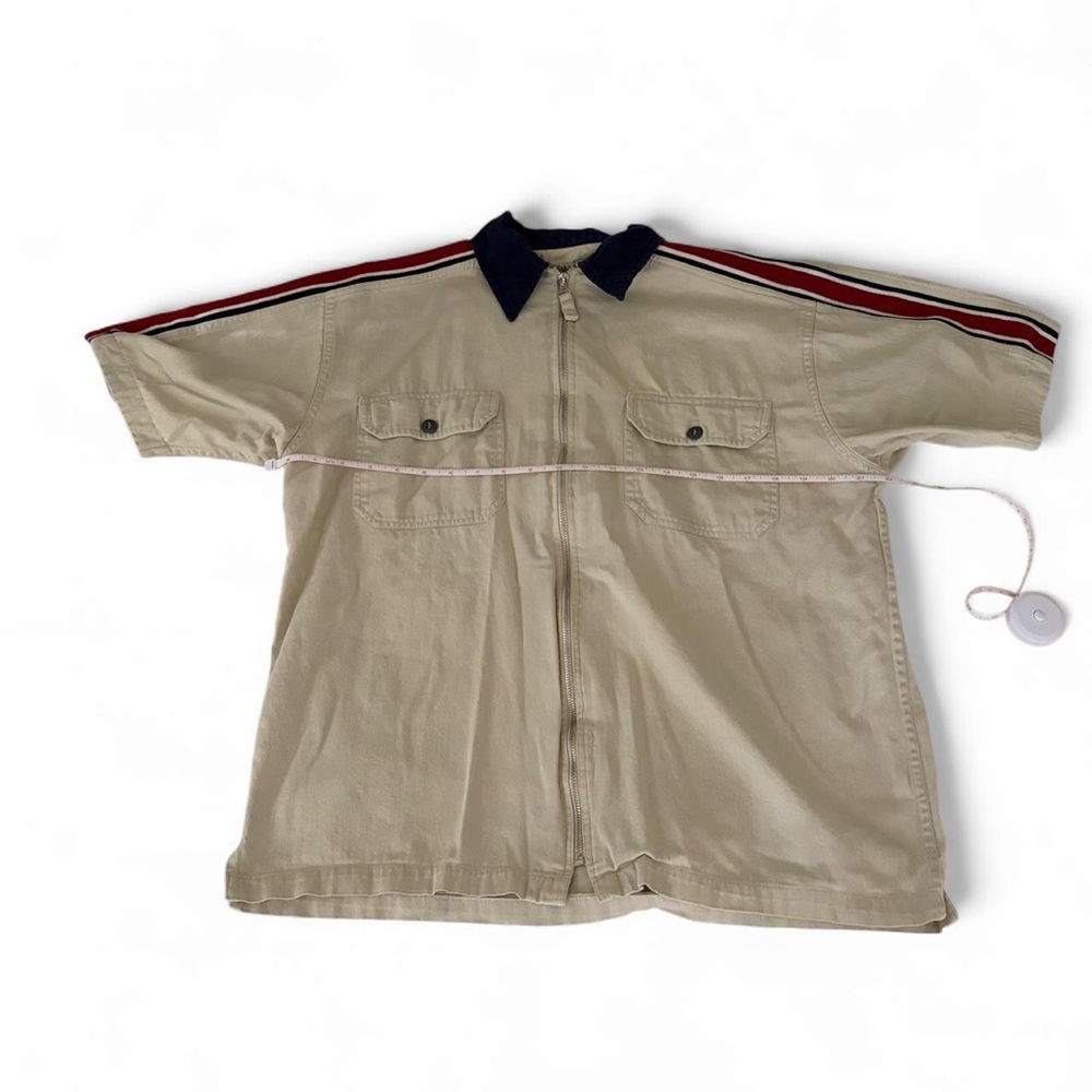 Men's Beige Short-Sleeve Zip Front Shirt with Navy Collar and Red Stripe